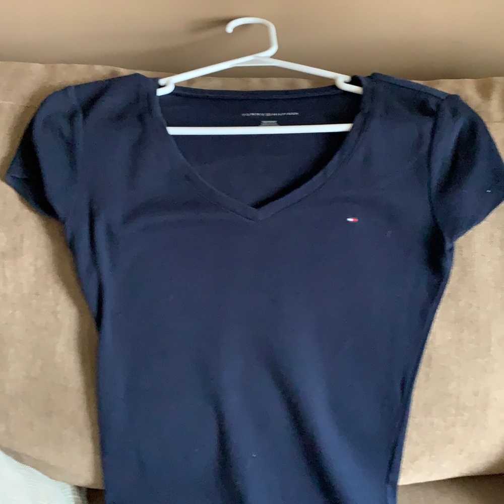 Tommy hilfiger navy blue tee